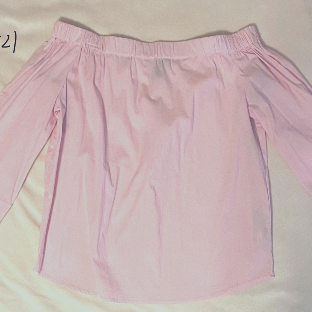 Forever 21 Pink Off-Shoulder Top Small